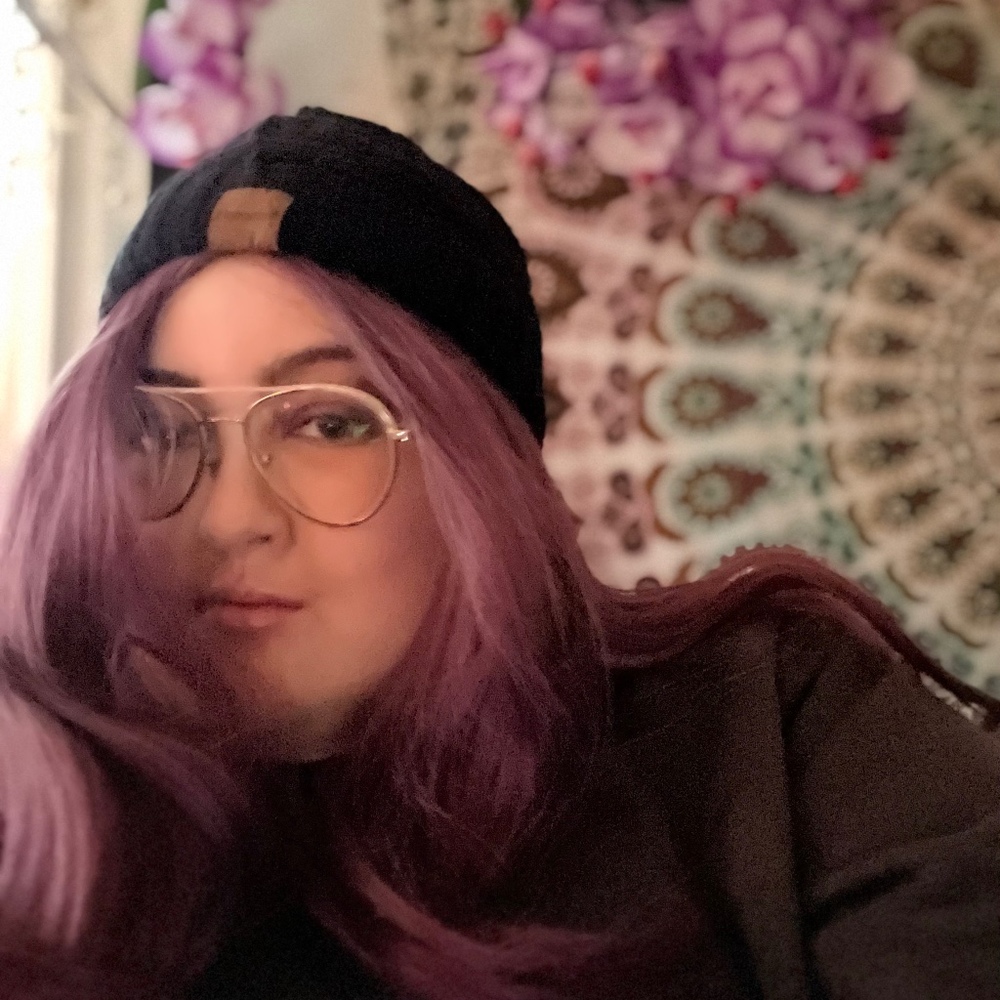Meet your Posher, Kayla